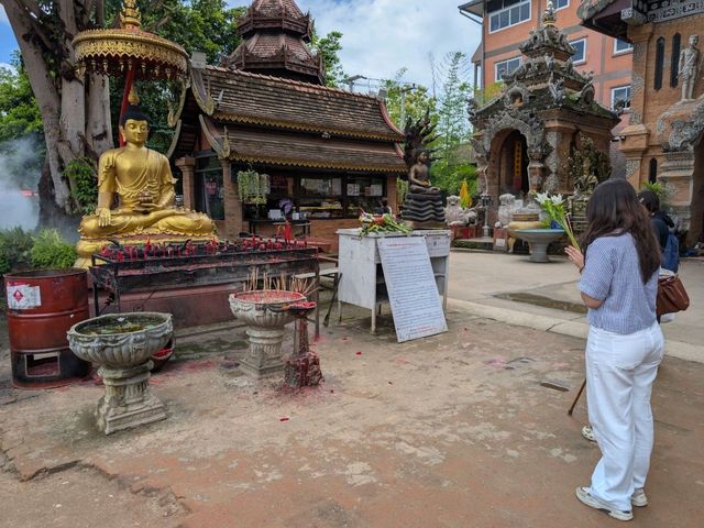 Wat Lok Moli: My Hidden Gem in Chiang Mai for a Tranquil Escape! ✨