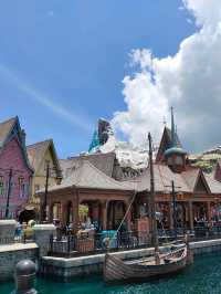 World of Frozen 