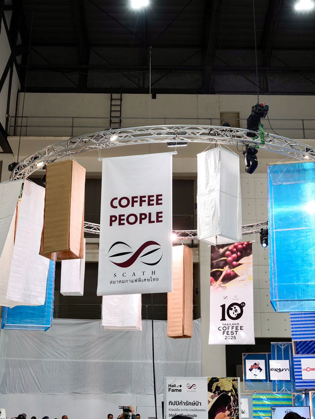 ใครไปงาน coffee fest มาบ้าง🙋🏻‍♀️🙋🏻