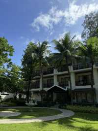 Apsara Khaolak บรรยากาศร่มรื่น ใกล้จุดเล่นเซิร์ฟ