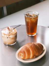 🍀송리단길 카페 추천 | 아인슈페너 맛집 아키비스트☕️