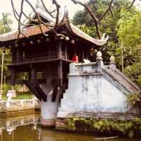 🌿✨ *One Pillar Pagoda (Chùa Một Cột): Hanoi’s Lotus-Inspired Miracle* 🏯🌸