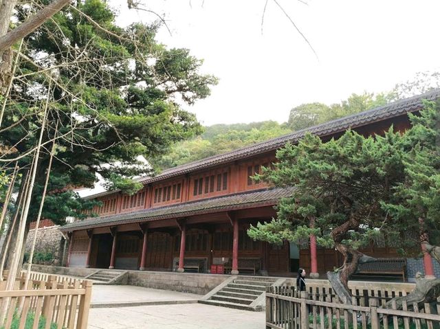 Mount Putuo (Zhejiang)