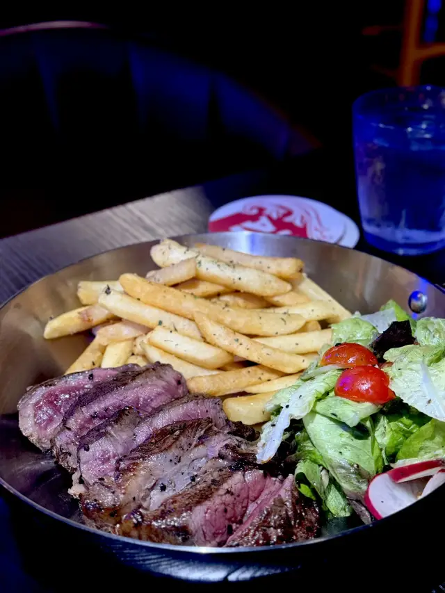 酒吧西餐午餐🍴🍸