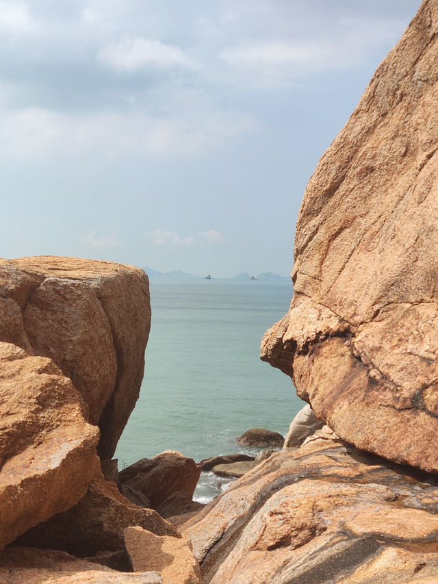 🌴 Guishan Island, Zhuhai — Pearl River’s Hidden Coastal Gem
