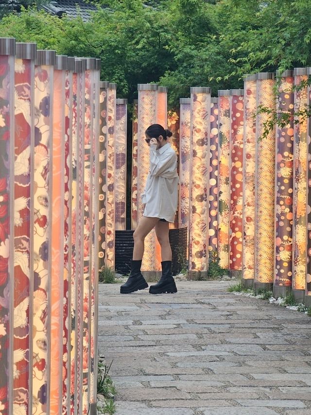 光の小径に、京の美が咲きほこる──キモノフォレスト🌸💡