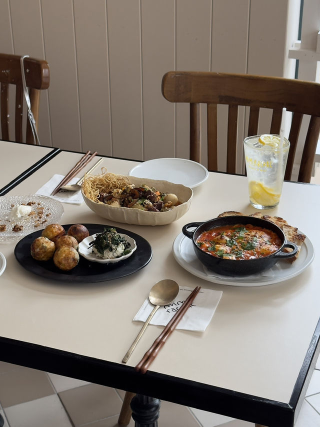 광안리의 분위기 있는 브런치 카페&레스토랑 
