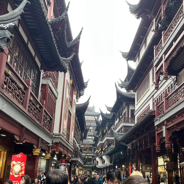 📍Yuyuan Garden (豫园), A Garden of Serenity in the Heart of Shanghai