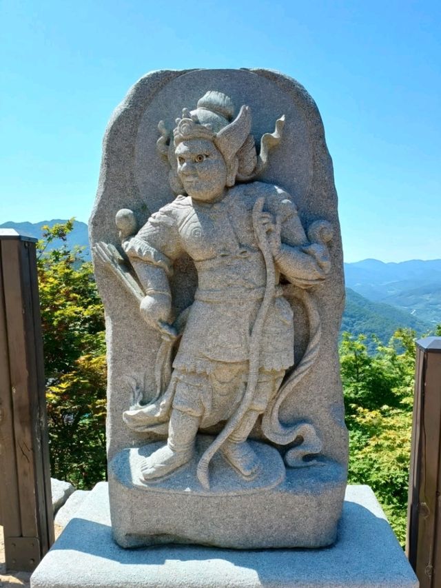 기암절벽 위 감탄 절로! 