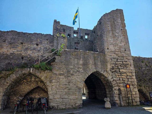 Wandering Through the Medieval Charm of Visby Wandering Through the Medieval Charm of Visby