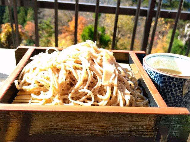 紅葉の秩父を満喫1泊2日