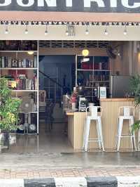 C8NTRICO CAFE