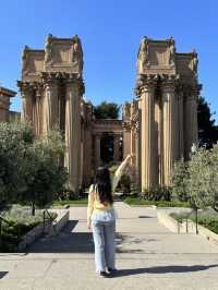 팔래스 오브 파인 아츠(Palace of Fine Arts) 🎨✨