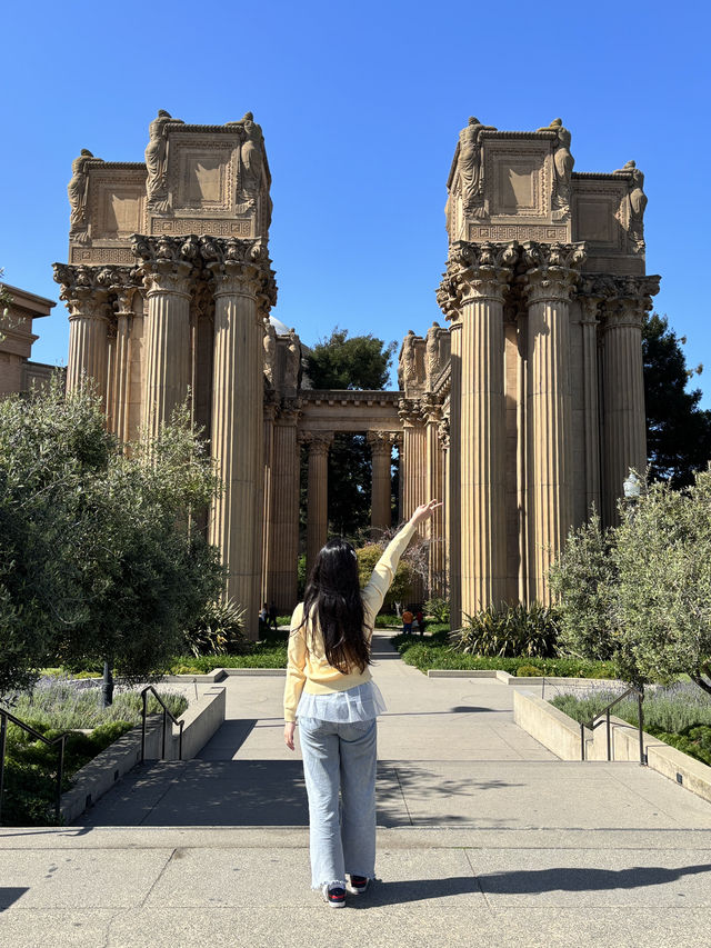 팔래스 오브 파인 아츠(Palace of Fine Arts) 🎨✨