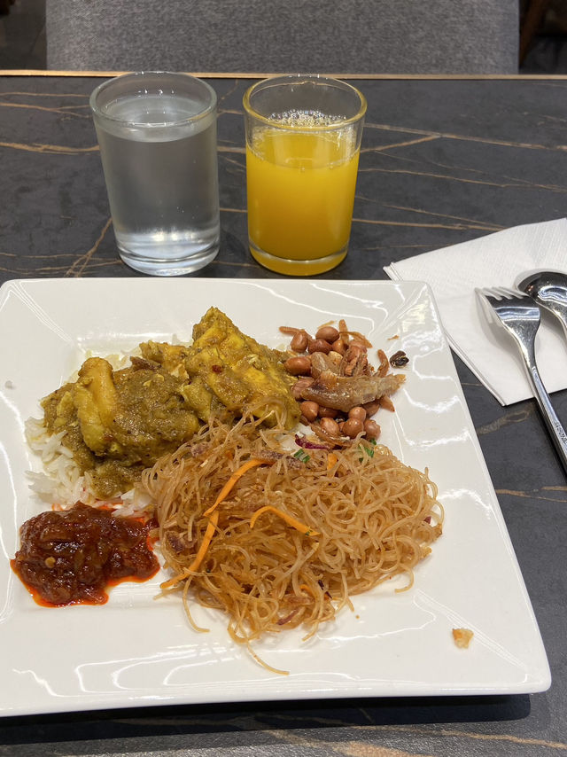 Unwinding in Style at Travel Club Lounge KLIA 2