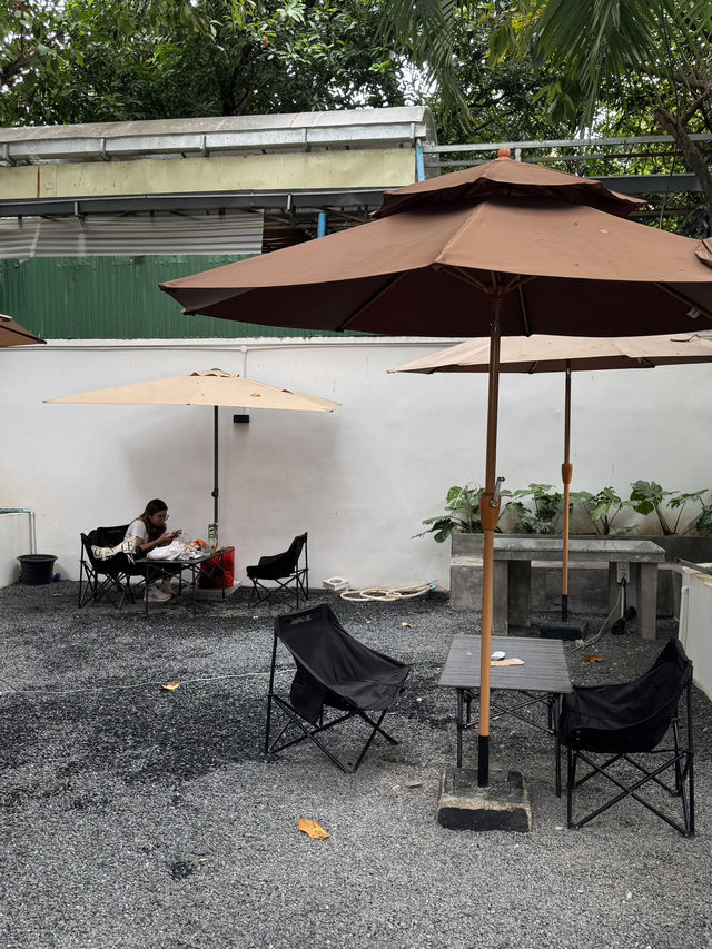 Your cozy corner in Phnom Penh - Cotta cafe and pastry 