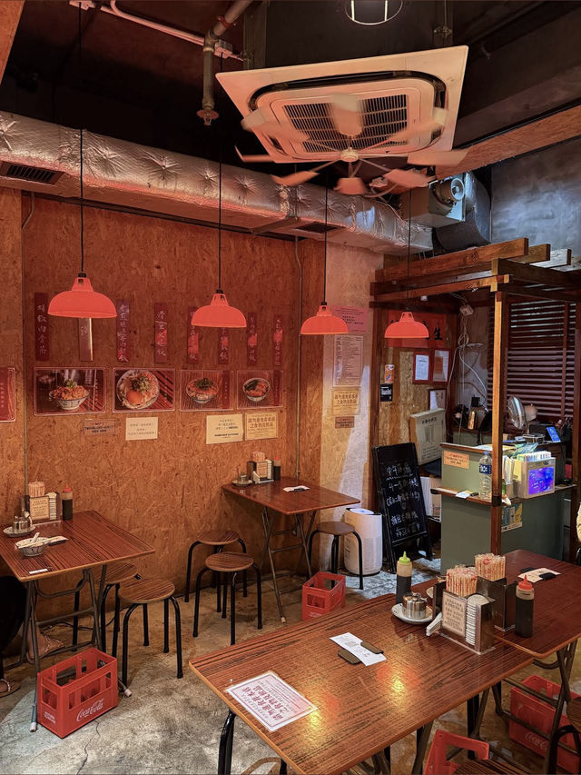 Nostalgic Bites with a Malaysian Twist at Two Greens 兩草, Hong Kong 