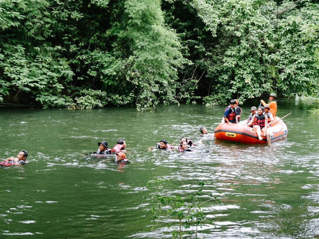 🌿 พักผ่อนริมน้ำ สูดอากาศสดชื่นที่ River Tales