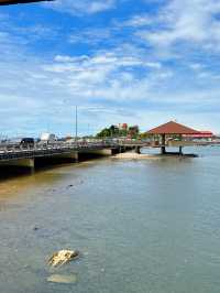 เกาะลอย ศรีราชา จังหวัดชบบุรี