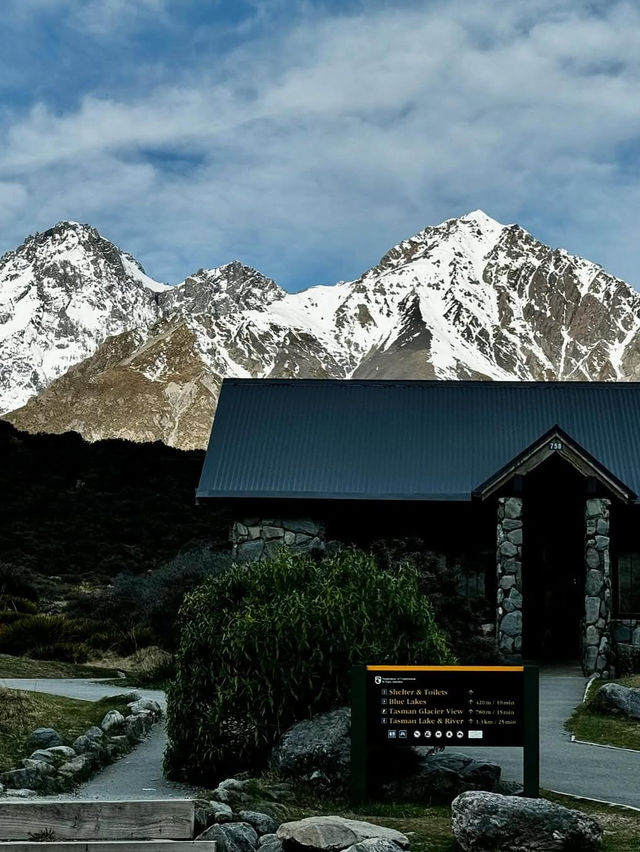 Exploring the Blue Lakes and Tasman Glacier Walks in Canterbury