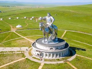 Зайсанский мемориальный холм – Панорамные виды на Улан-Батор