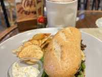 Mary Grace Café – Parqal: Homey Comfort & Sweet Moments in Every Bite 🧁