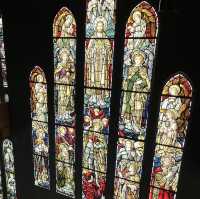 【北海道/小樽🇯🇵】歴史的建造物の中で、ステンドグラスと国内外の名作に触れる✨️ 小樽芸術村