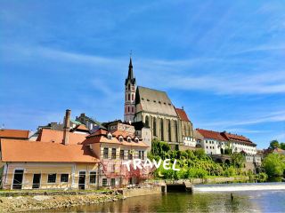 체스키의 매력✨ 성찰, 역사, 그리고 요리의 즐거움이 가득한 저녁