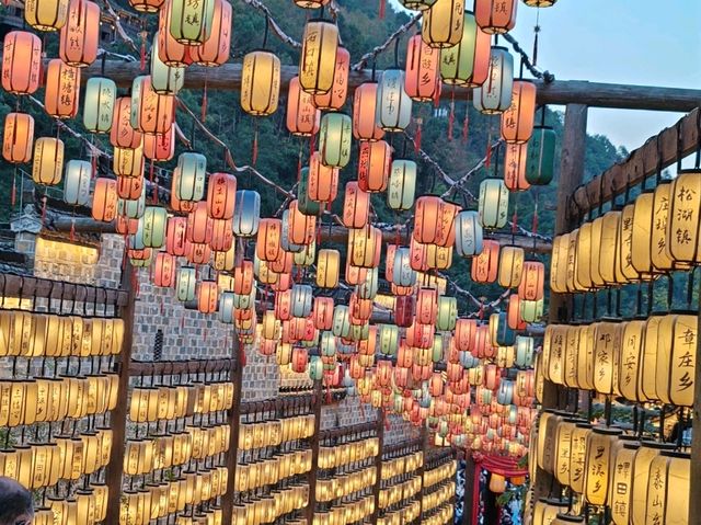 Lantern Lights in Wangxian Valley: A Timeless Glow in the Night