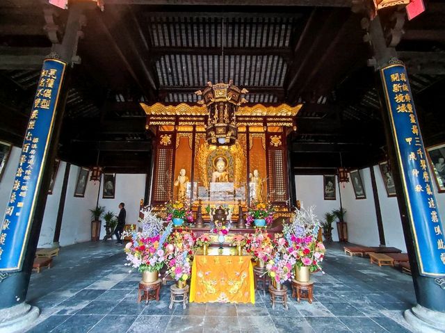 วัดพุทธโบราณ 800 ปีเมืองเซี่ยงไฮ้ วัดพุทธโบราณ 800 ปีเมืองเซี่ยงไฮ้