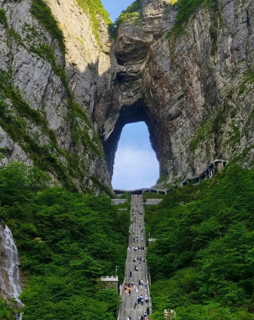 🌿⛰️ Zhangjiajie, China — A Paradise Above the Clouds 🇨🇳✨

Hidden among the breathtaking landscapes of China, Zhangjiajie is a magical destination where towering emerald mountains rise above the clouds, lush forests stretch across the horizon, and mist gently embraces the peaks.

Famous for its extraordinary sandstone pillars and spectacular natural scenery, Zhangjiajie feels like stepping into a dream. The magnificent mountains of Zhangjiajie National Forest Park inspired the floating mountain landscapes featured in Avatar, making this destination even more fascinating for travelers around the world.

From peaceful mountain villages and winding forest trails to panoramic viewpoints surrounded by clouds, every moment here offers a new reason to fall in love with nature. 💚

If you dream of exploring a place where mountains touch the sky and nature reveals its most beautiful secrets, Zhangjiajie deserves a place on your travel bucket list.

📍 Location: Hunan Province, China 🇨🇳

#zhangjiajie  #chinatravel  #avatarmountains  #travel2026 #travel2026 #travel  #beautifulchina  #mountainescape  #naturelovers  #explorechina  #travelphotography  #bucketlistdestination 