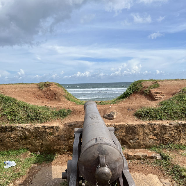 🏰✨ Exploring Galle Fort: A Journey Through History! ✨🏰