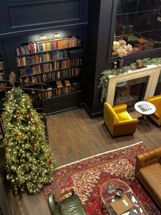 Beautiful Library in a Hotel