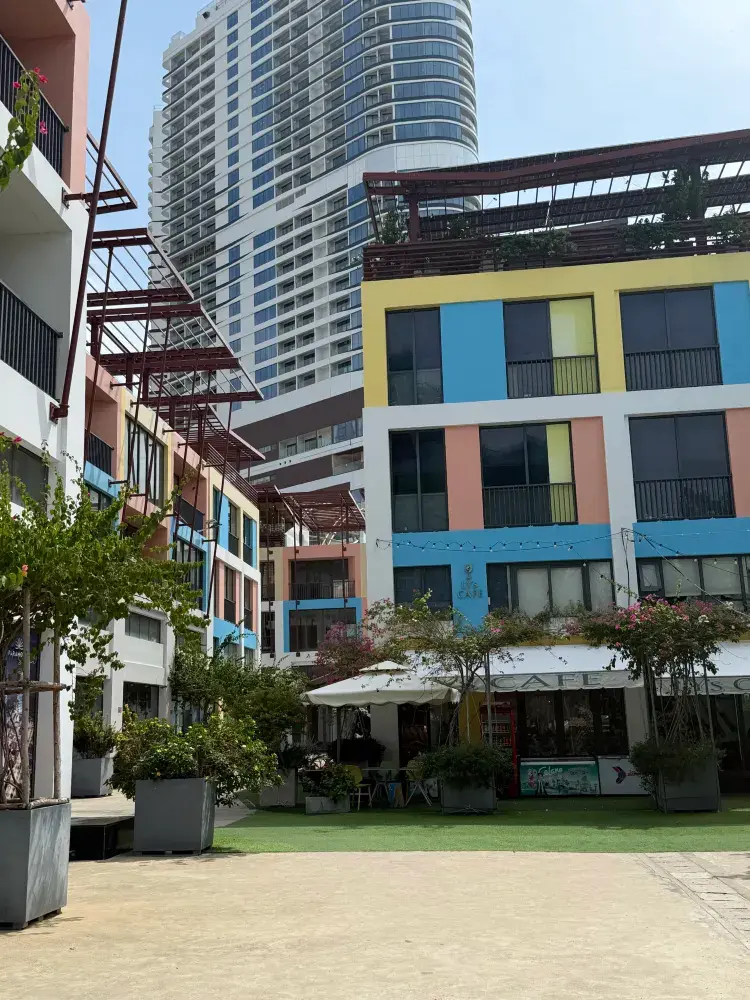 ベトナムとは思えない？！ニャチャンで見つけた隠れ家スポット