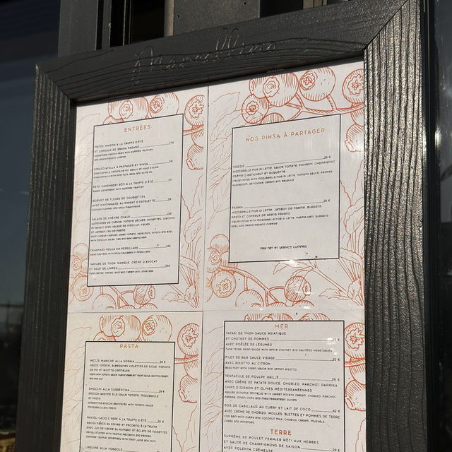Welcoming Italian restaurant in the south of France!