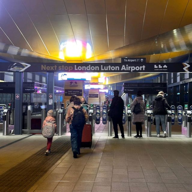 Dart your way to the Luton airport in no time!