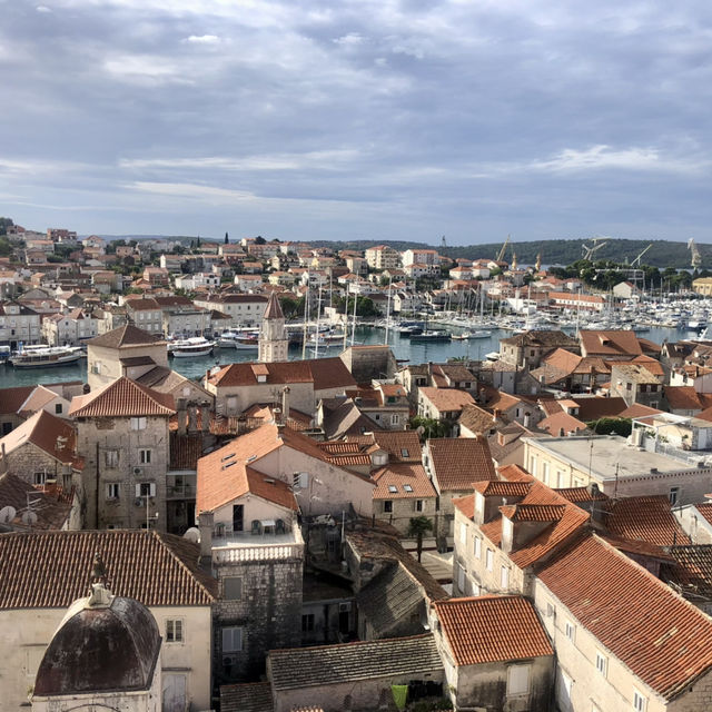 Trotting around Trogir