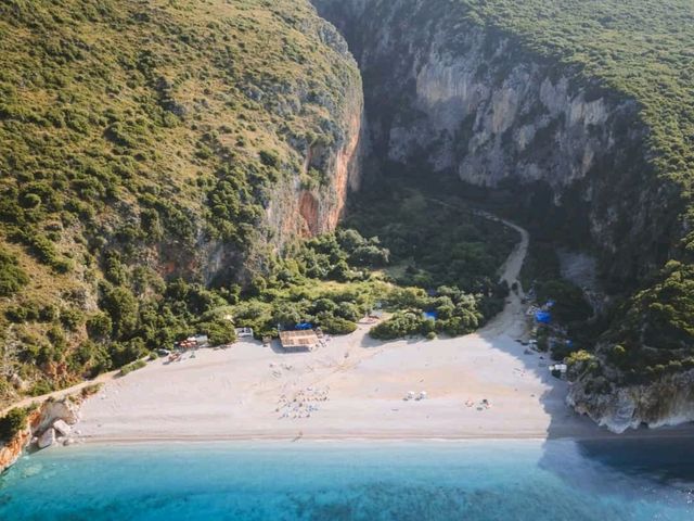 Gjipe beach