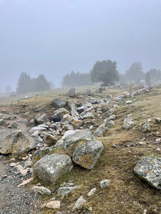 Trekking in Teke Tor