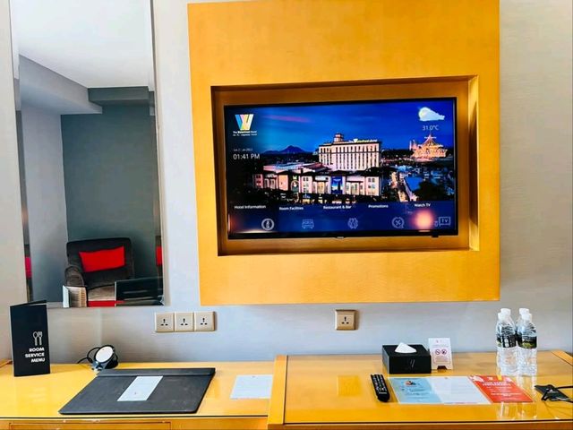 “The Waterfront Hotel Kuching: Where Heritage Meets Contemporary Luxury”