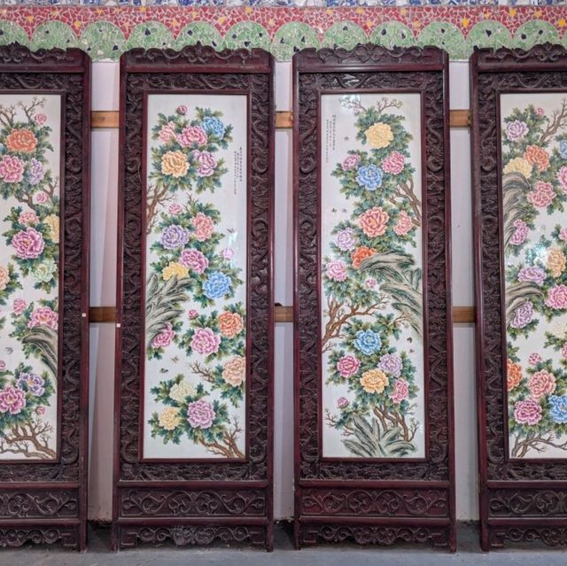 The incredible story of the porcelain palace of Jingdezhen!