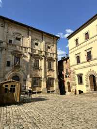 Wander Through Tuscan Charm: Montepulciano Review 