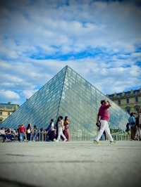 Paris: A Day of Landmarks, Art & Flavour
