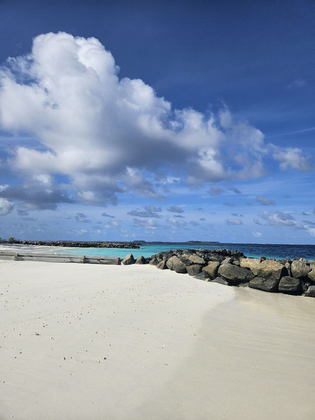 OBLU Select Lobigili — Where the Maldives Feel Like a Dream You Never Want to Leave