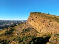 Holyrood Park | Climbing to the highest point in Edinburgh