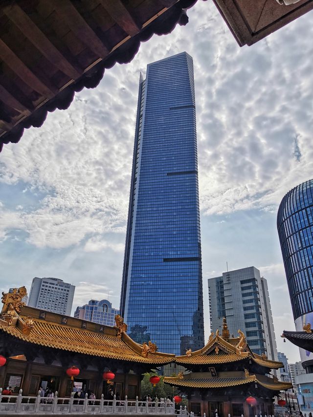 探路者第38集:闹市中的奢華靜安寺 探路者第38集:闹市中的奢華靜安寺
