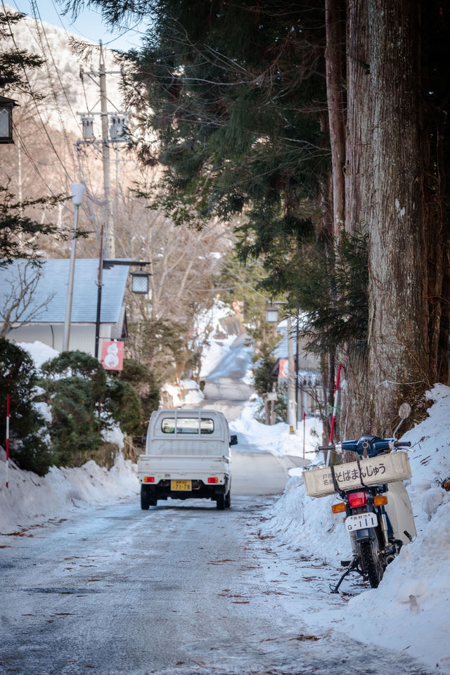 為了這座絕美神社，我在雪地中狂走2萬步