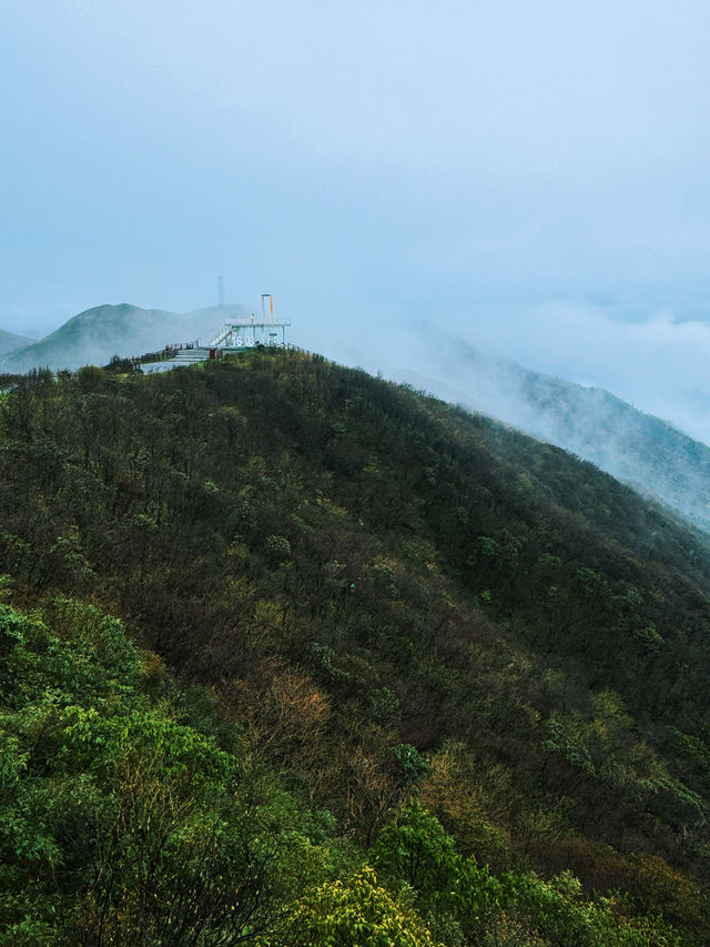 長沙出發2小時，去見山見水見自己