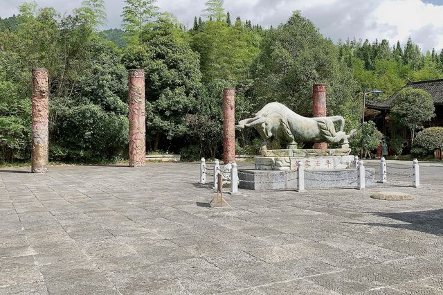梵淨山腳下冷門小眾景點｜亞木溝風景區