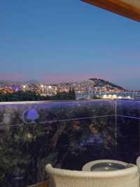 🌟 Seaside Splendor in Kusadasi 🌊🛌✨